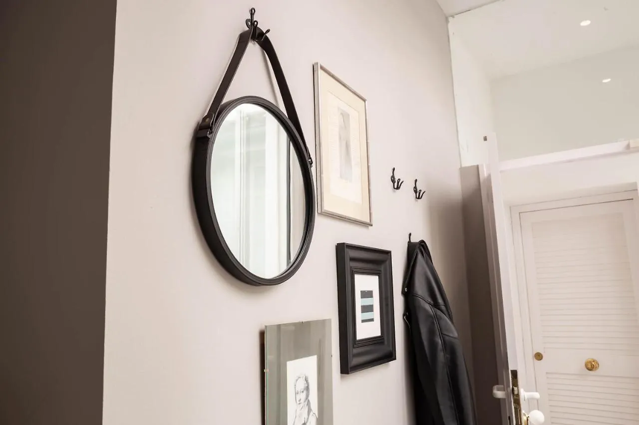 Behouse Santa Cruz Apartment Seville 0*,  Spain